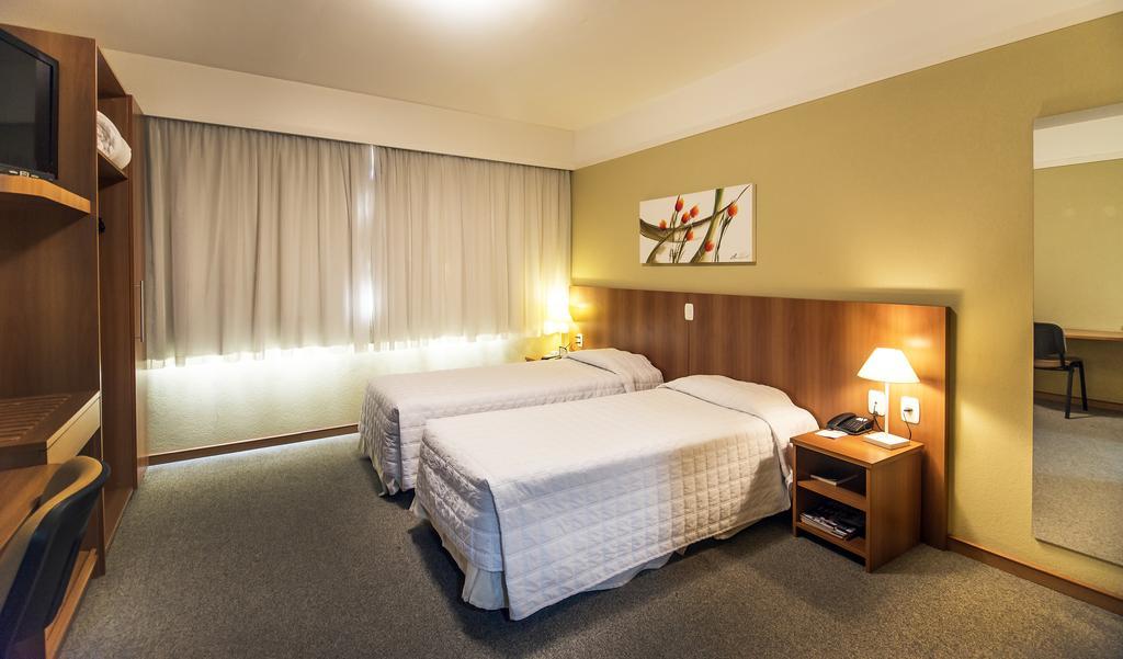 Tri Hotel Executive Caxias Caxias do Sul Exterior photo